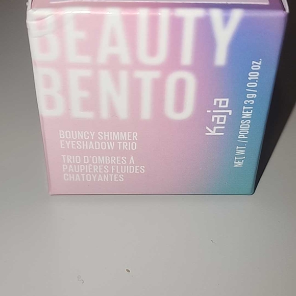 Trio Pink, Sunkissed Tan, and Baked Cinnamin Eyeshadow Palette for Vibrant Looks - Picture 1 of 6